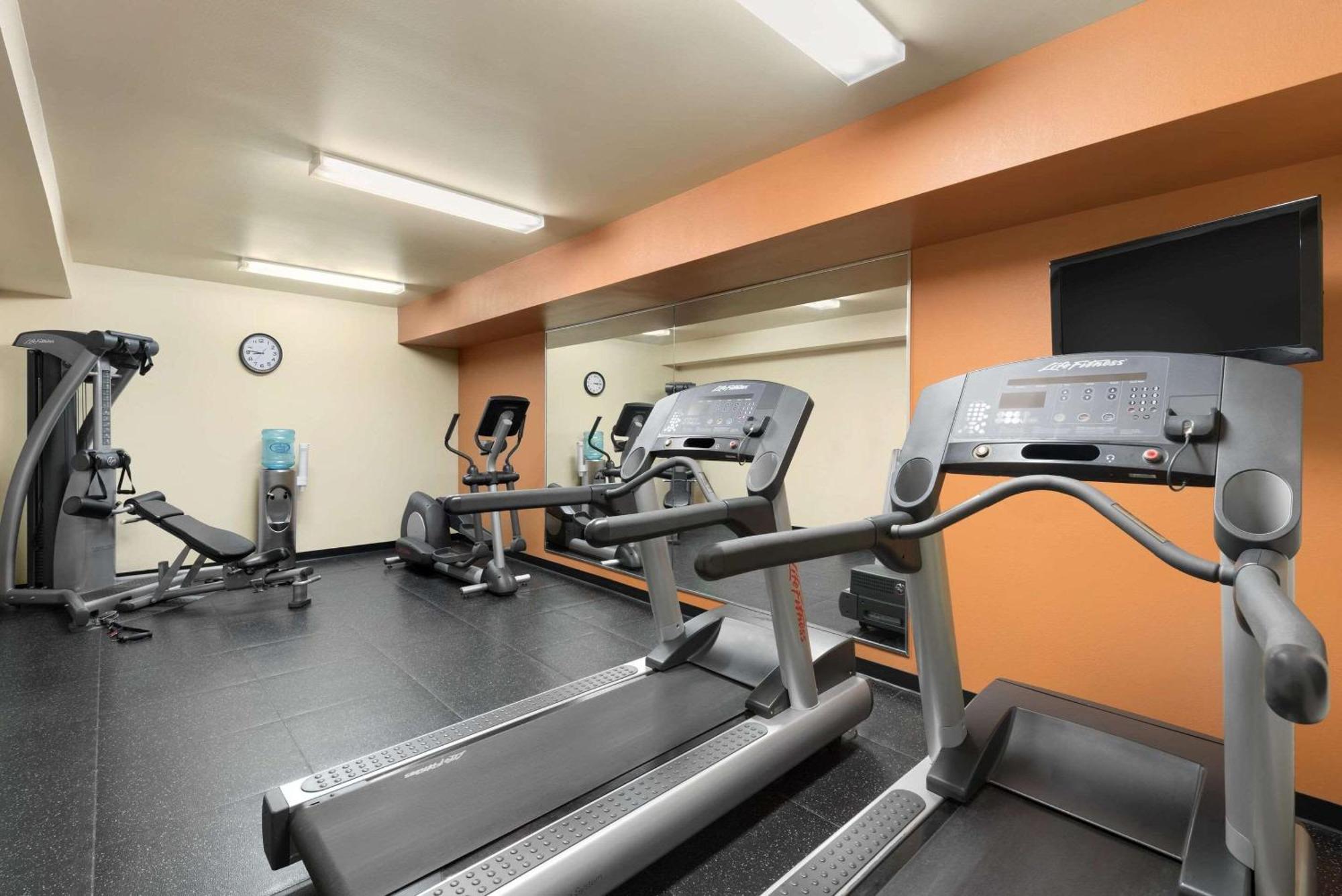 Country Inn & Suites By Radisson, Madison West, Wi มิดเดิลตัน ภายนอก รูปภาพ