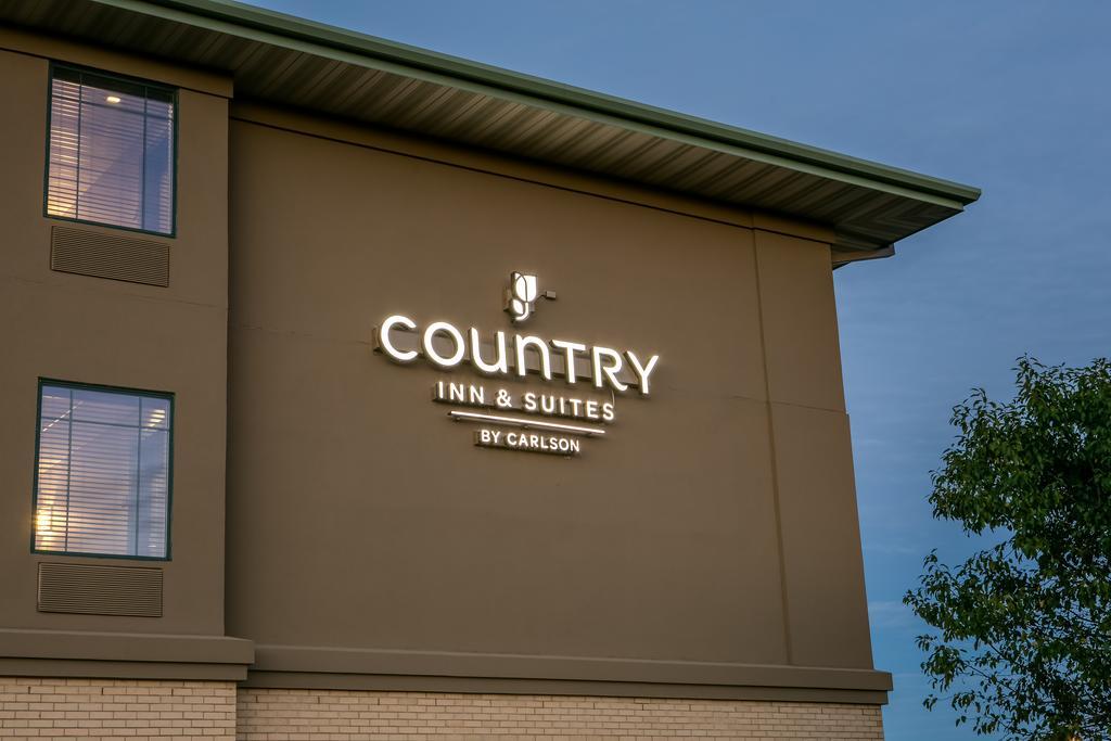 Country Inn & Suites By Radisson, Madison West, Wi มิดเดิลตัน ภายนอก รูปภาพ