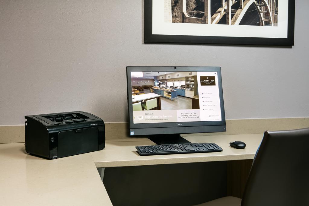 Country Inn & Suites By Radisson, Madison West, Wi มิดเดิลตัน ภายนอก รูปภาพ